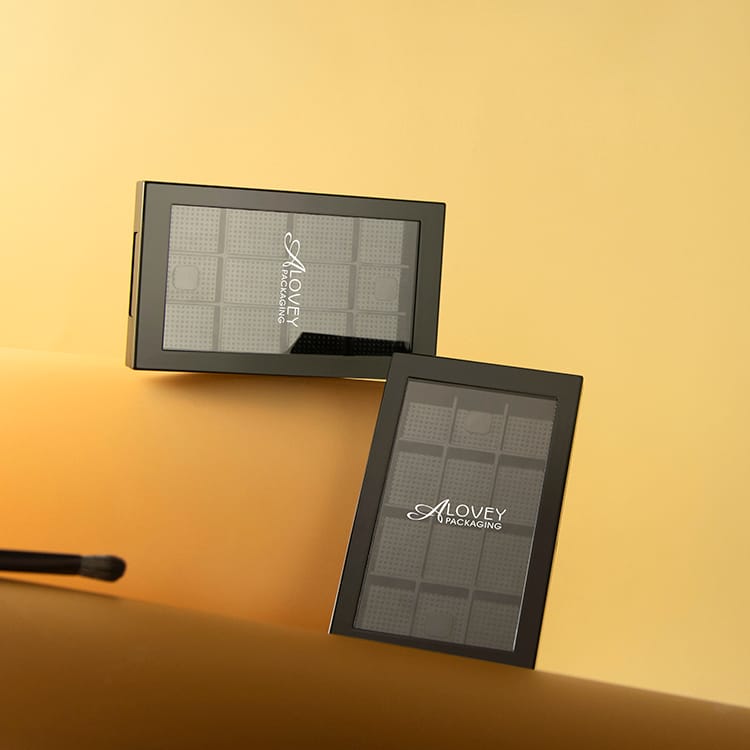 eyeshadow palette packaging