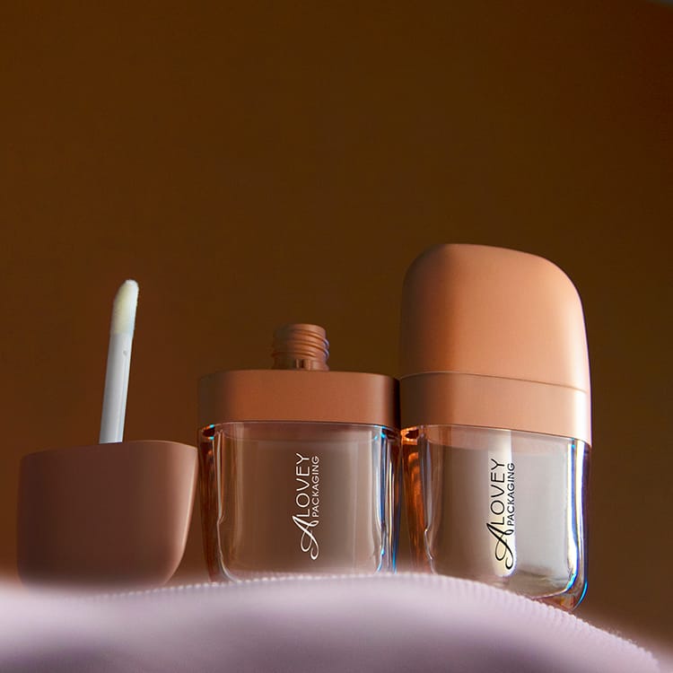 5ML flat shape empty lipgloss tubes lipgloss container with collar