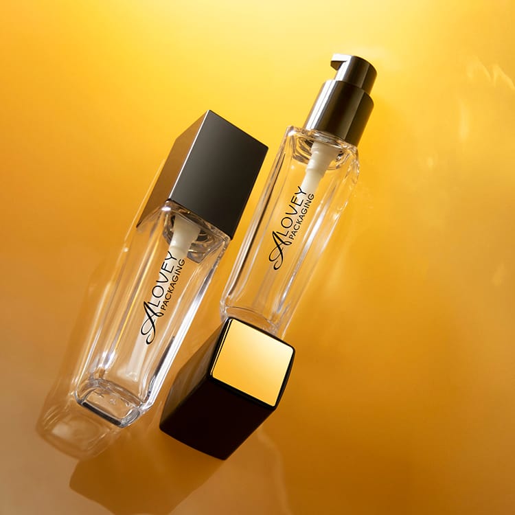 Luxury Cosmetic Cream makeup pump bottle 30ML
