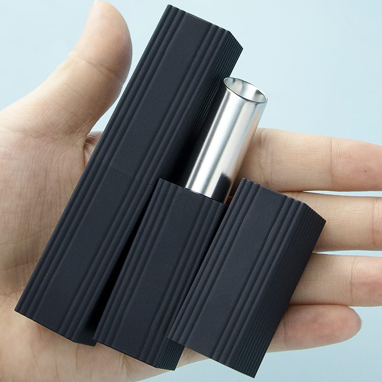 magnetic lipstick tube