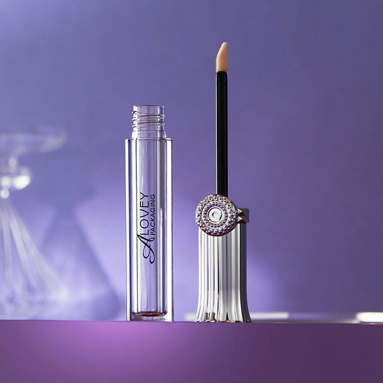 Unique lip gloss containers with flower shape