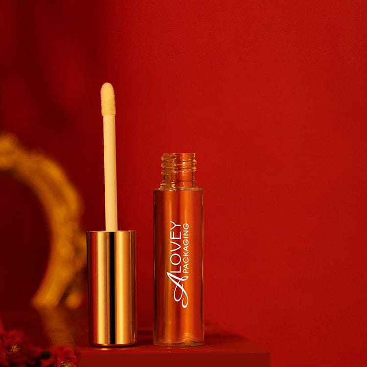 empty plastic lip gloss tube