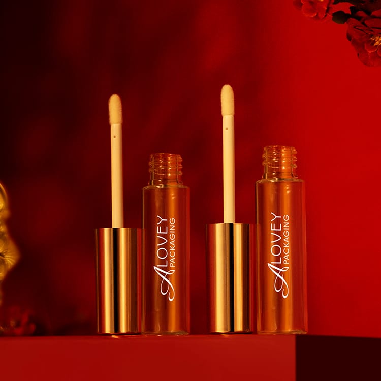 empty plastic lip gloss tube