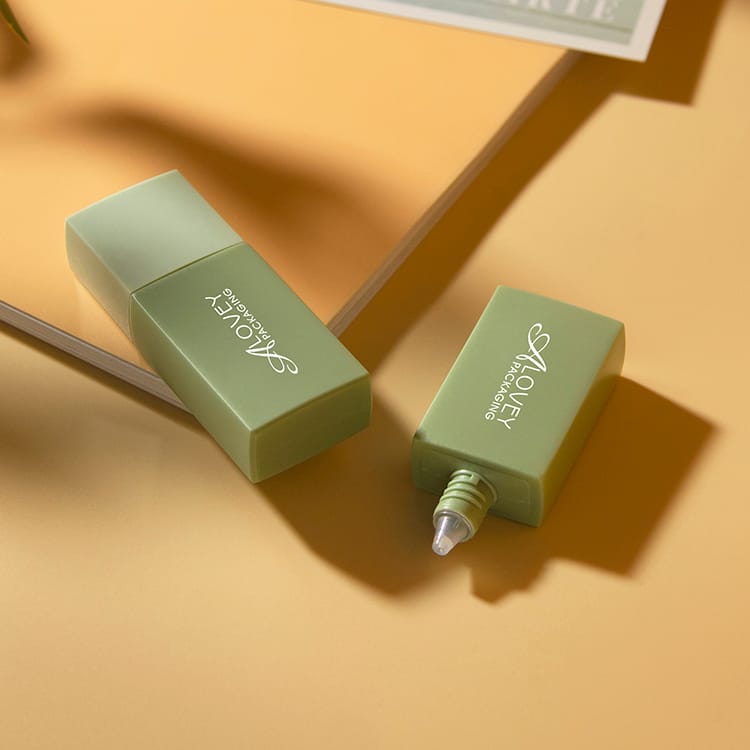 plastic squeeze bottles